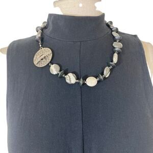 Stone & metal chunky necklace, black & white, oval stone, hammered metal toggle